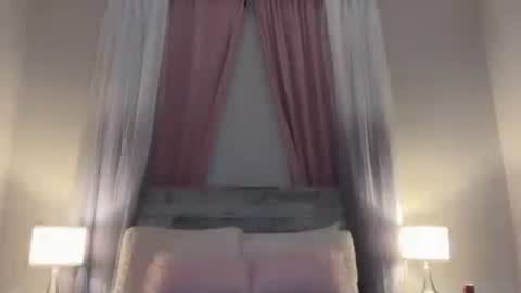 AudreyAlien online show from July 31, 7:15 pm