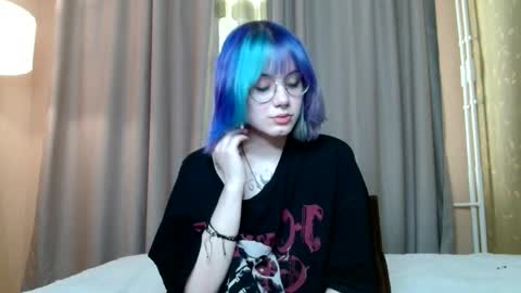 avaobierne online show from May 30, 6:34 am