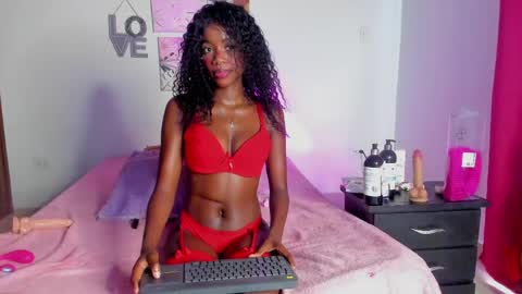 aylah_beckham online show from May 15, 4:36 pm