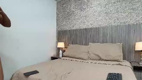 Ayleen Collins online show from June 26, 8:58 pm