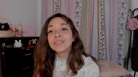 azumi saan online show from July 11, 3:33 am