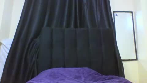 Babylisah online show from May 6, 1:44 am
