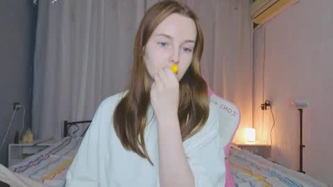 Alice online show from May 13, 3:00 pm