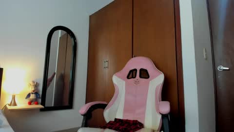 sandra online show from June 22, 2:35 pm