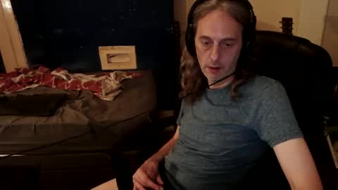 bangintoleather online show from May 30, 2:43 am