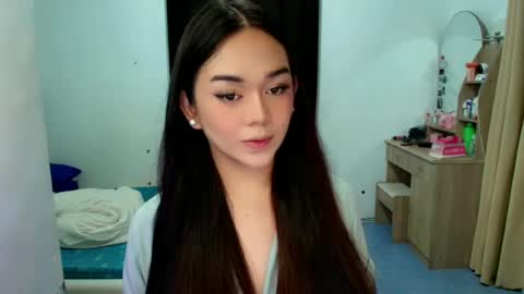 Angel online show from June 14, 11:29 pm