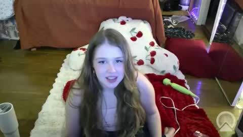 bbyalice18 online show from March 23, 5:01 am