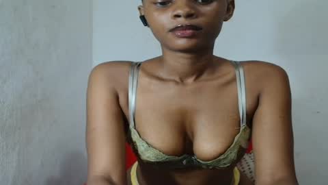 beakimber50 online show from May 21, 11:11 pm
