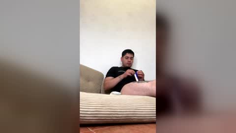 beautifulcouple1995 online show from July 18, 10:45 pm