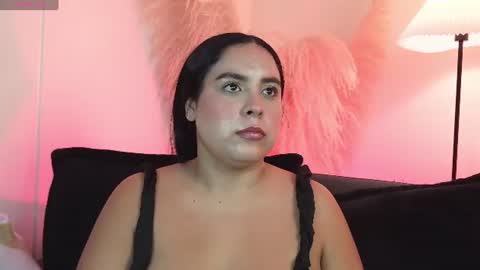 bella online show from August 3, 7:32 am