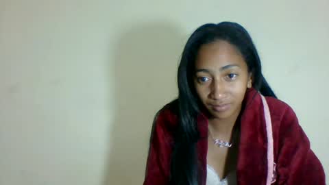 belle_annah online show from June 24, 6:59 pm