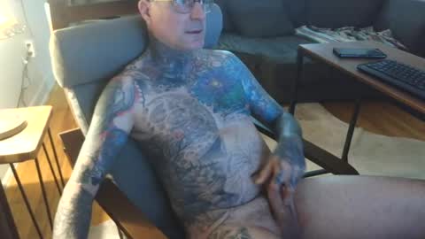 bernhard666 online show from June 24, 2:13 pm