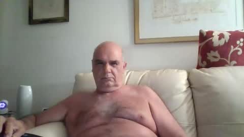 betta1 online show from June 6, 11:43 pm