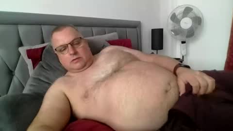 bigguy2014 online show from May 12, 2:26 pm