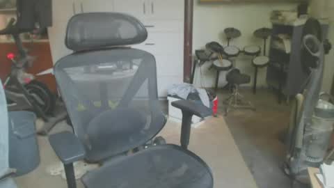 billp750876 online show from July 16, 8:45 pm