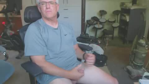 billp750876 online show from June 29, 8:41 pm