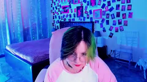 Miranda online show from July 18, 3:25 pm