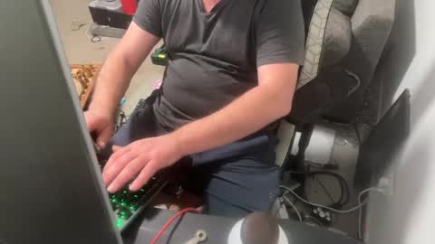 bisexqldniteowl online show from July 18, 9:11 am