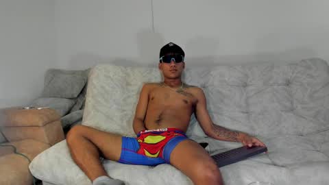 Marlon online show from May 26, 9:32 pm