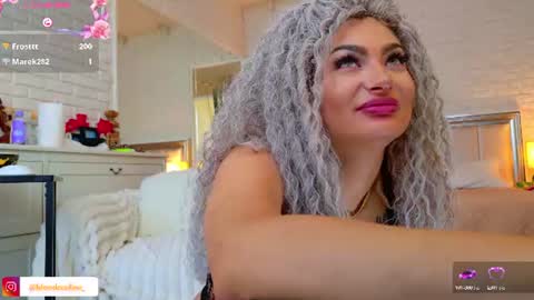 blondeceline online show from June 29, 10:15 am