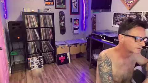 ZuperZexyZounds online show from June 12, 8:02 am