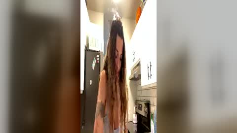 boogiedown22 online show from June 17, 2:38 am