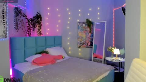 Milena online show from June 2, 2:57 am