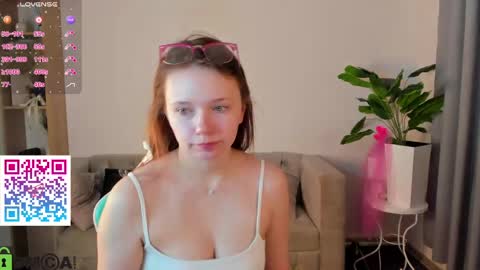 Milena online show from May 6, 3:23 am