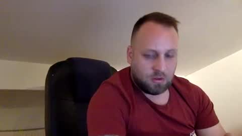 hugo online show from May 13, 2:32 am