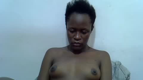 bouncy_vee online show from June 5, 11:26 am
