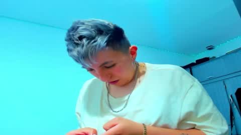 Edward ftm trans queerslave online show from May 14, 10:19 pm