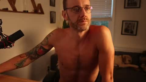 BradBronton online show from July 9, 10:30 am
