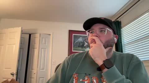 Brandon Bailey online show from December 5, 8:06 pm