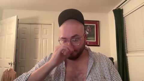 Brandon Bailey online show from December 8, 2:35 am