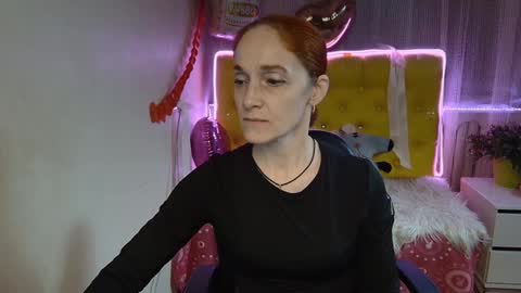 breeterner online show from February 26, 7:42 pm