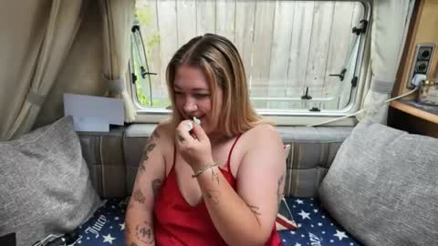  Want to see more online show from June 26, 8:31 am