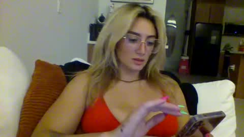 Britt james online show from June 28, 2:40 am