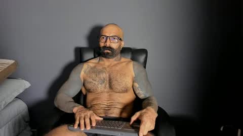 brockhurn_ online show from May 27, 2:19 am