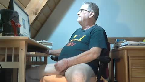 brubar online show from July 29, 1:33 pm