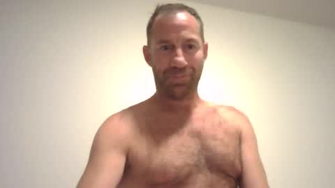 bucketscratch online show from July 18, 4:47 am