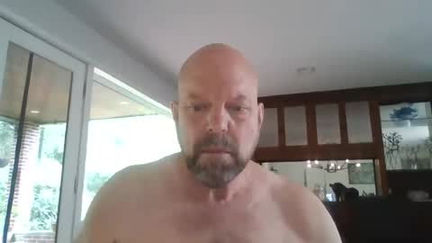 bulldog302w online show from August 5, 3:20 pm
