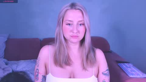 Lissa online show from May 23, 6:37 pm