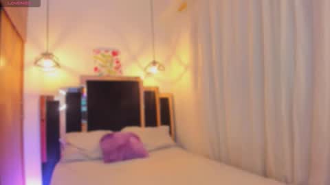Caissie online show from December 4, 2:55 am