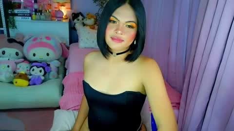 Mia online show from March 26, 5:57 am