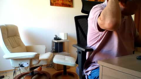 camcologne online show from May 26, 8:31 am