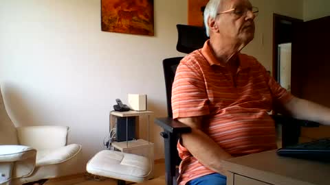 camcologne online show from July 10, 10:42 am