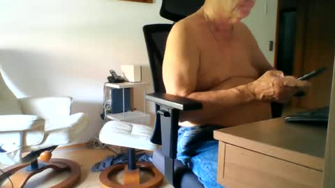 camcologne online show from June 24, 10:00 am