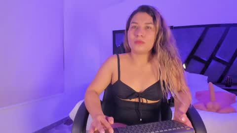 camila preston online show from May 13, 7:40 am