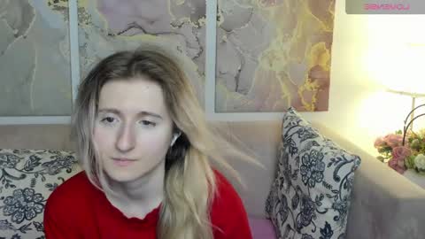 camilladreamer online show from May 21, 12:11 pm
