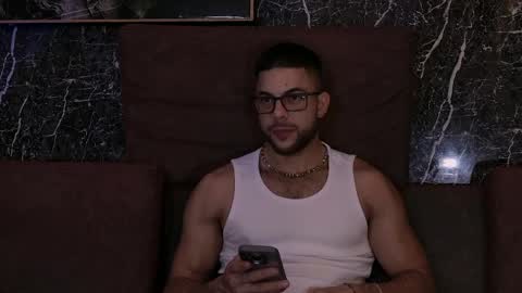 Camilo Watson online show from May 15, 1:36 am